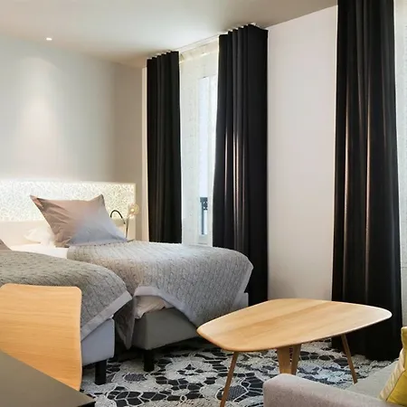 Chavanel Hotel 4*
