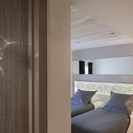 Hotel Chavanel Parigi