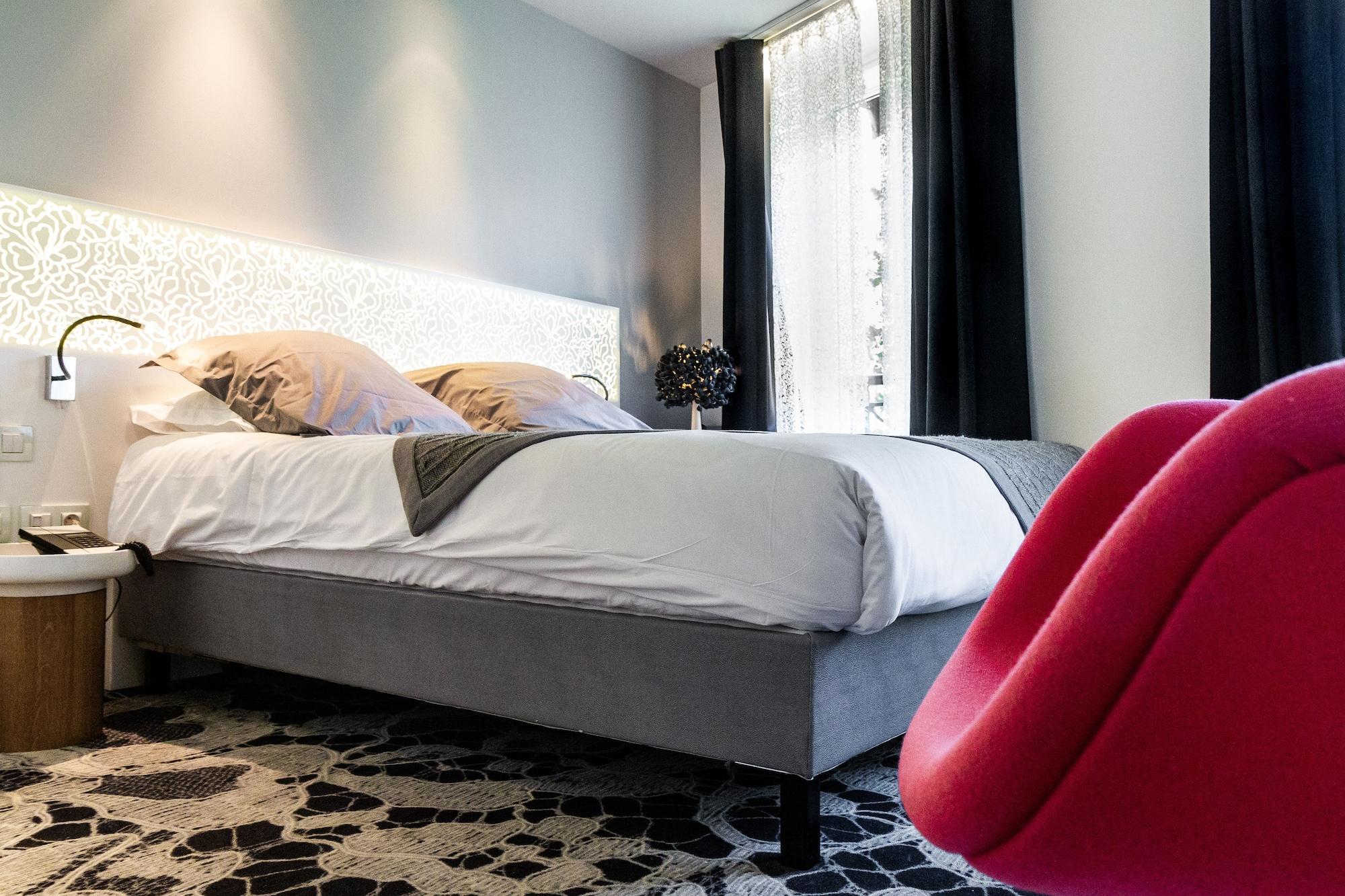 Chavanel Hotel Paris